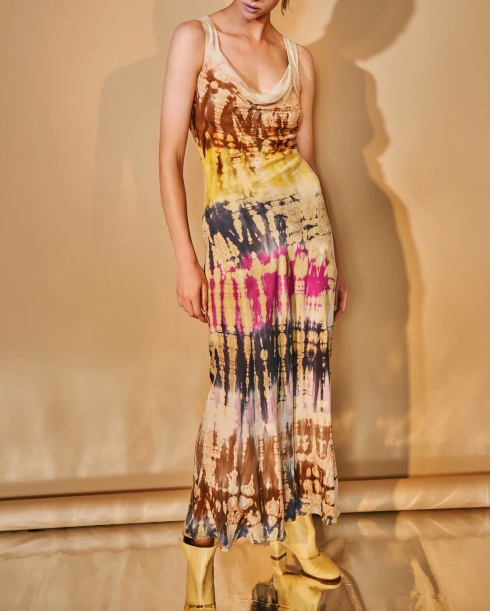 RAQUEL ALLEGRA SS23: PRODUCTS FEATURED: RAQUEL ALLEGRA TIE DYE LINDA DRESS