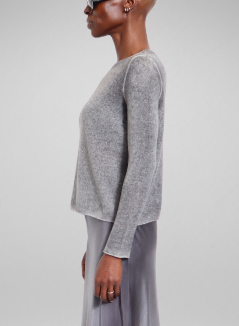 AVANT TOI | Light Cashmere Round Neck Pullover