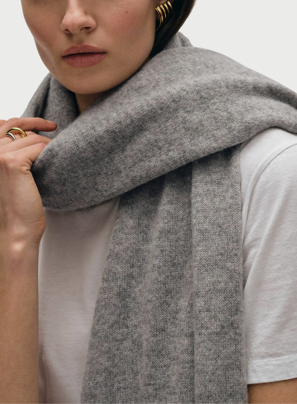 WHITE + WARREN | Cashmere Travel Wrap