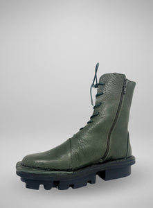 TRIPPEN | Oblique Boot